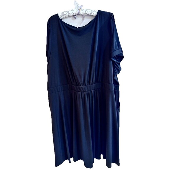 Torrid Black Dress Size 6X Belted Tie Waist V Neck Slimming Pockets Stretchy - Picture 5 of 5